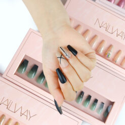 Gift box long press on nails (6)